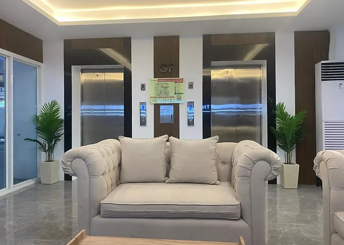 The Courtyard Contemporary At Taguig Wifi Manila